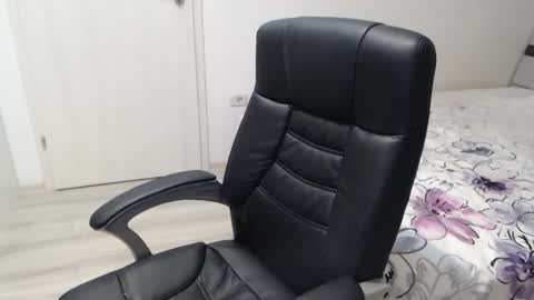 Juliet online show from January 2026 05:06:02 PM