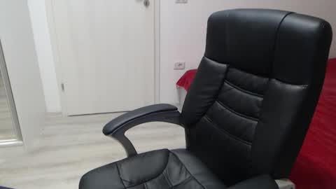 Juliet online show from March 2026 05:31:02 PM