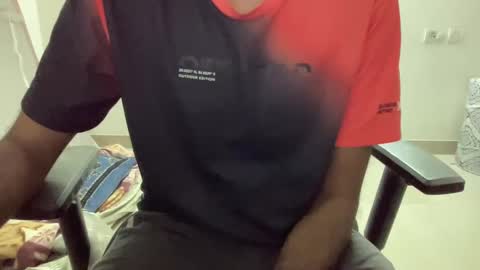 blue_streak3290 online show from December 2024 04:57:01 PM