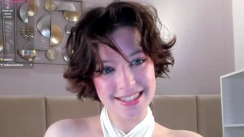 Snapshot of bluebreeze8 chatting on June 2026 03:11:01 AM Charlotte dont forget to thumbs up me online show from June 2026 03:11:01 AM