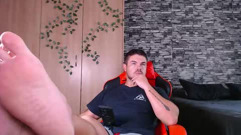 blueeyeboy0 online show from February 2026 07:51:02 AM