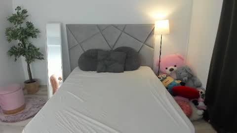 Snapshot of blueeyeslexxxy chatting on July 2026 07:58:02 AM blueeyeslexxxy online show from July 2026 07:58:02 AM