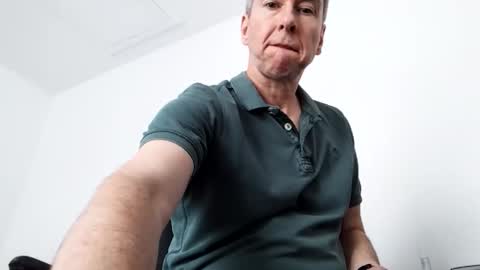 Snapshot of blueeyesteele chatting on June 2026 01:57:02 PM blueeyesteele online show from June 2026 01:57:02 PM