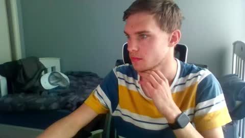 Snapshot of bluegaze6227724 chatting on November 2025 08:28:01 AM bluegaze6227724 online show from November 2025 08:28:01 AM