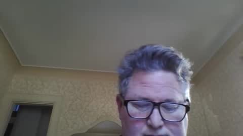 bluemoose70 online show from October 2025 03:55:01 PM