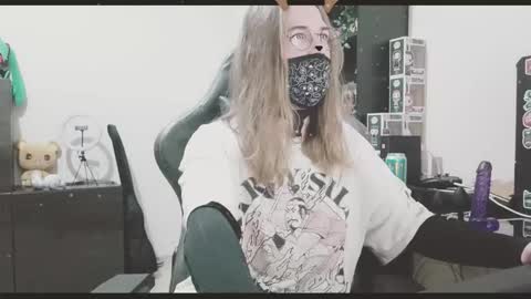 Snapshot of bluespanking chatting on December 2025 12:16:02 AM Blue online show from December 2025 12:16:02 AM