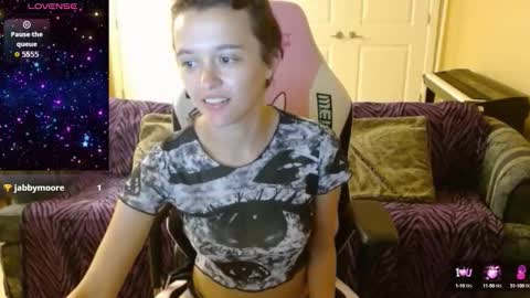 bluevixen7 online show from October 2025 12:44:02 AM