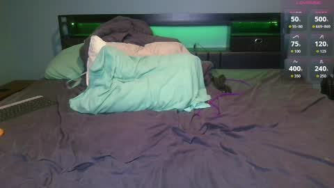 Fun Boi online show from April 2026 08:17:02 AM