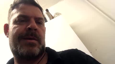 Blueyloey online show from December 2024 01:03:01 AM