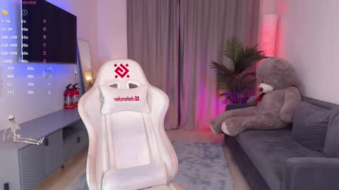 Snapshot of blush_mikki chatting on October 2025 11:51:02 AM Mikki chan online show from October 2025 11:51:02 AM