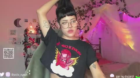 Snapshot of blushing_nymph chatting on December 2024 01:43:01 AM Im Nym Justa nymph on twitter and IG online show from December 2024 01:43:01 AM