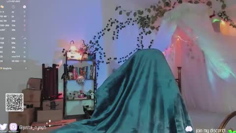 Snapshot of blushing_nymph chatting on January 2025 02:04:01 AM Im Nym Justa nymph on twitter and IG online show from January 2025 02:04:01 AM