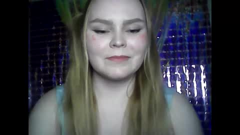 blushing_star online show from February 2025 03:05:01 PM