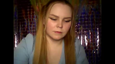 blushing_star online show from February 2025 04:52:01 PM