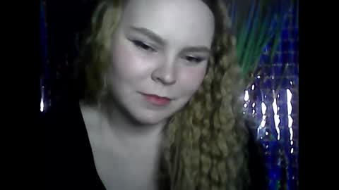 blushing_star online show from March 2025 05:28:02 PM