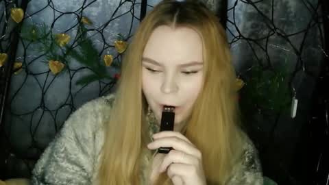 blushing_star online show from February 2026 07:06:01 AM