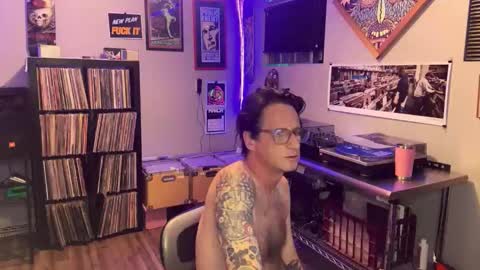 ZuperZexyZounds online show from March 2026 05:44:01 AM