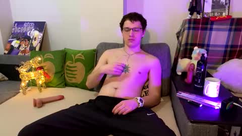 bob_bucks online show from March 2026 06:12:02 PM