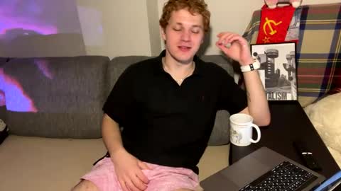 bob_bucks online show from April 2026 08:32:02 PM