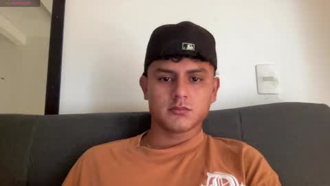 Snapshot of bob_pettersonn chatting on June 2026 05:50:02 PM Bob INDEPENDENT MODEL online show from June 2026 05:50:02 PM