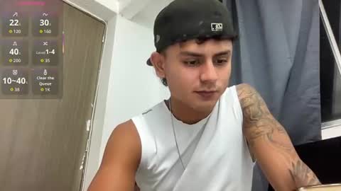 Snapshot of bob_pettersonn chatting on June 2026 02:10:01 AM Bob INDEPENDENT MODEL online show from June 2026 02:10:01 AM