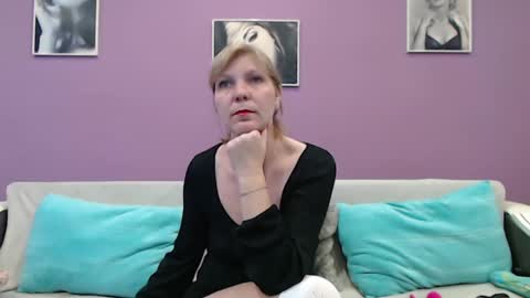 Snapshot of bobandchris33 chatting on February 2025 03:14:02 PM SlutWife online show from February 2025 03:14:02 PM