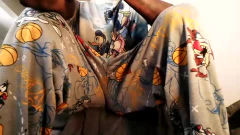 Snapshot of bobbiebone chatting on February 2025 05:50:01 PM bobbiebone and company online show from February 2025 05:50:01 PM