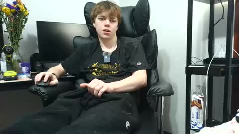 bobby72738 online show from February 2026 04:08:01 AM