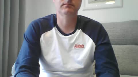 bobby_113 online show from March 2026 11:48:02 AM