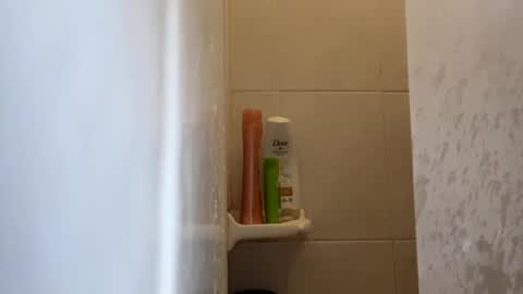 bobfish663 online show from December 2025 12:21:02 PM