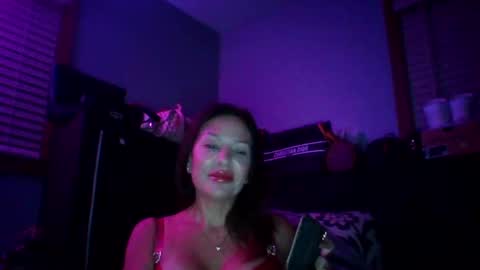 Snapshot of bodicas chatting on October 2025 03:26:01 AM milf online show from October 2025 03:26:01 AM