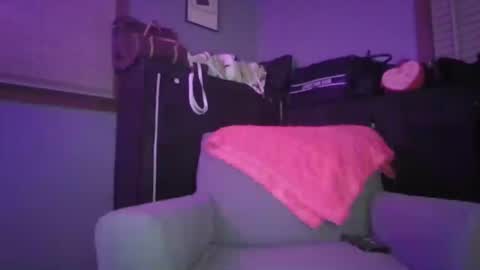 milf online show from July 2026 03:31:02 AM