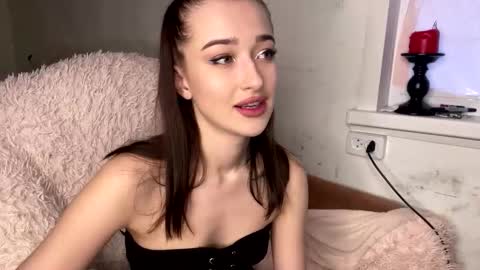 bohemia777 online show from April 2026 01:52:02 PM