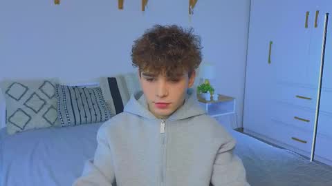 ALEXPVT IS OPEN online show from November 2025 09:31:01 AM