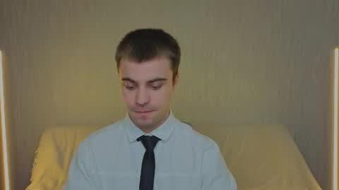 ALEXPVT IS OPEN online show from April 2026 09:30:02 PM