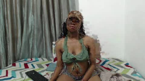Snapshot of boitylips chatting on July 2026 04:22:02 PM boitylips online show from July 2026 04:22:02 PM