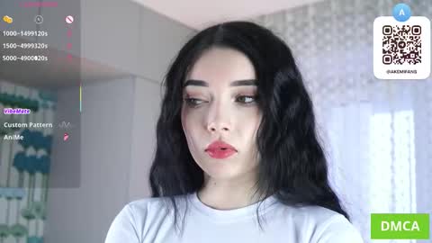 Snapshot of bombaleila chatting on February 2026 05:05:02 AM Akemi online show from February 2026 05:05:02 AM