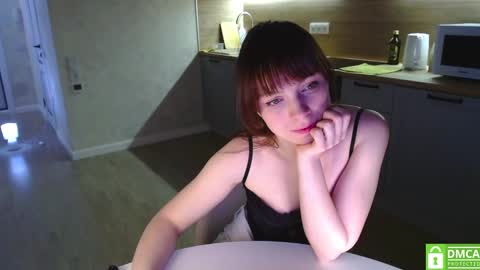 Snapshot of bonjourlabelle chatting on February 2025 07:29:01 PM Mary 3 live time content 18 online show from February 2025 07:29:01 PM