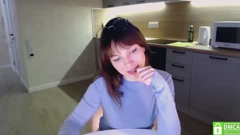 Snapshot of bonjourlabelle chatting on February 2025 06:35:01 PM Mary 3 live time content 18 online show from February 2025 06:35:01 PM