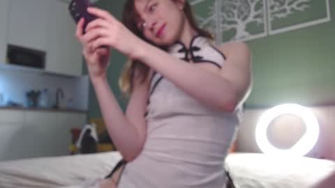 Snapshot of bonjourlabelle chatting on October 2025 01:54:02 PM Mary 3 live time content 18 online show from October 2025 01:54:02 PM