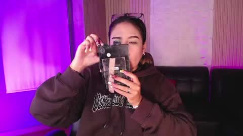 bonnali_lune online show from July 2026 04:43:02 AM