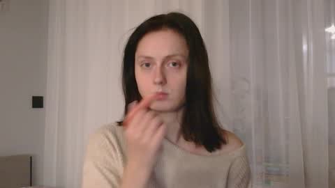 bonne_chance online show from October 2025 05:57:01 PM