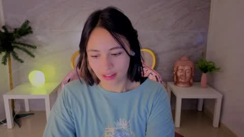 Bonnie  online show from April 2026 01:06:02 PM