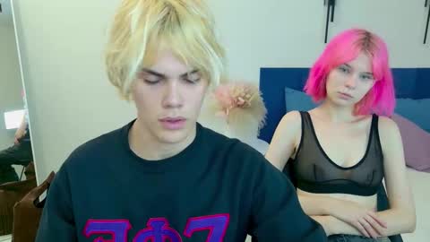 Jessy  Mark online show from October 2025 05:12:01 PM