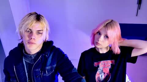 Jessy  Mark online show from November 2025 05:12:01 PM