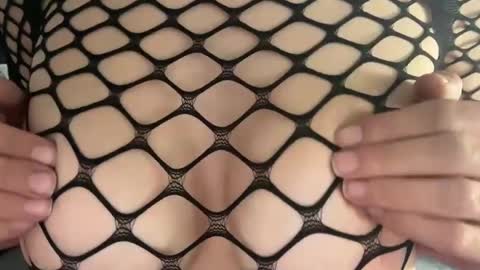 Snapshot of bonnieclyde19845 chatting on January 2025 07:32:01 PM Bonnie Buttons online show from January 2025 07:32:01 PM