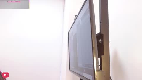 Bonnie online show from March 2025 07:43:02 PM