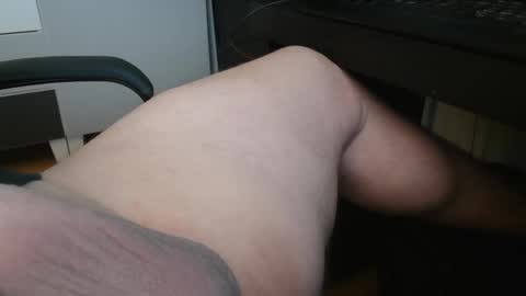 Snapshot of bonobooy chatting on January 2025 03:35:02 PM Bonobooy online show from January 2025 03:35:02 PM