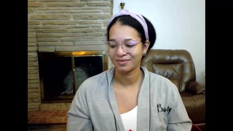 Snapshot of bonvivantb chatting on October 2025 02:19:01 PM Queen Bon Vivantt online show from October 2025 02:19:01 PM
