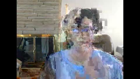 Snapshot of bonvivantb chatting on December 2025 03:07:01 PM Queen Bon Vivantt online show from December 2025 03:07:01 PM